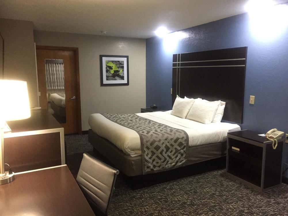 Red Roof Inn & Suites Jackson - 리치랜드 외부 사진