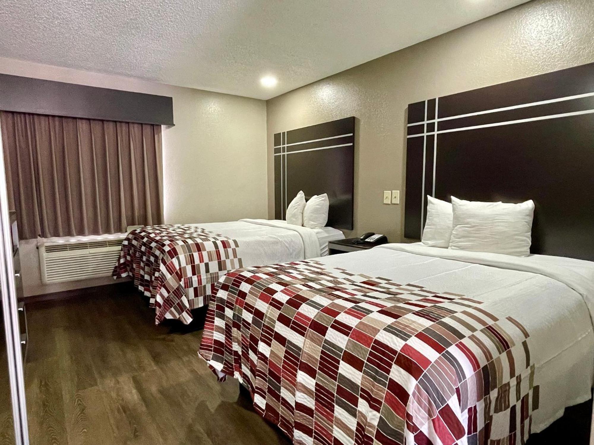 Red Roof Inn & Suites Jackson - 리치랜드 외부 사진