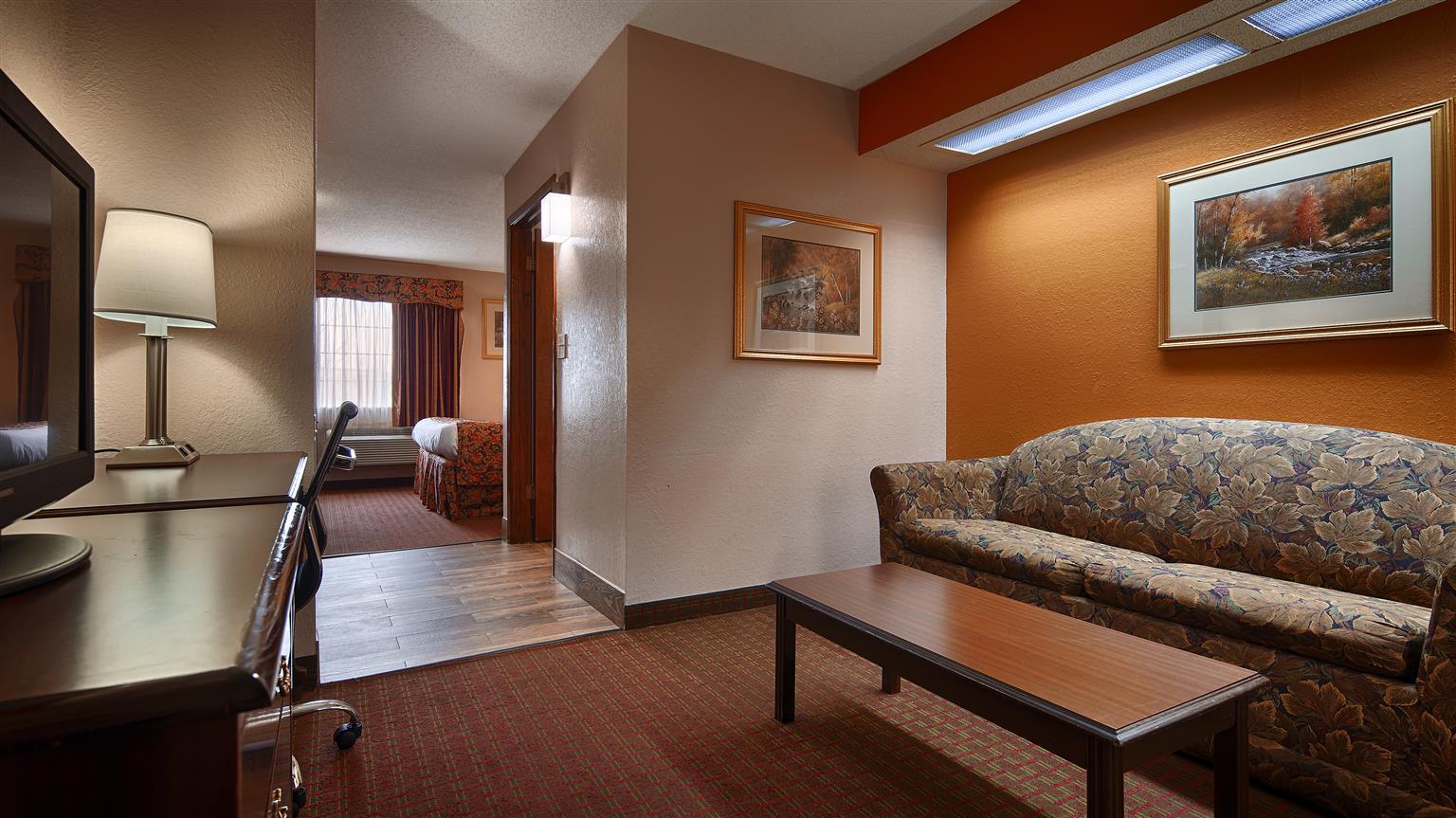 Red Roof Inn & Suites Jackson - 리치랜드 외부 사진
