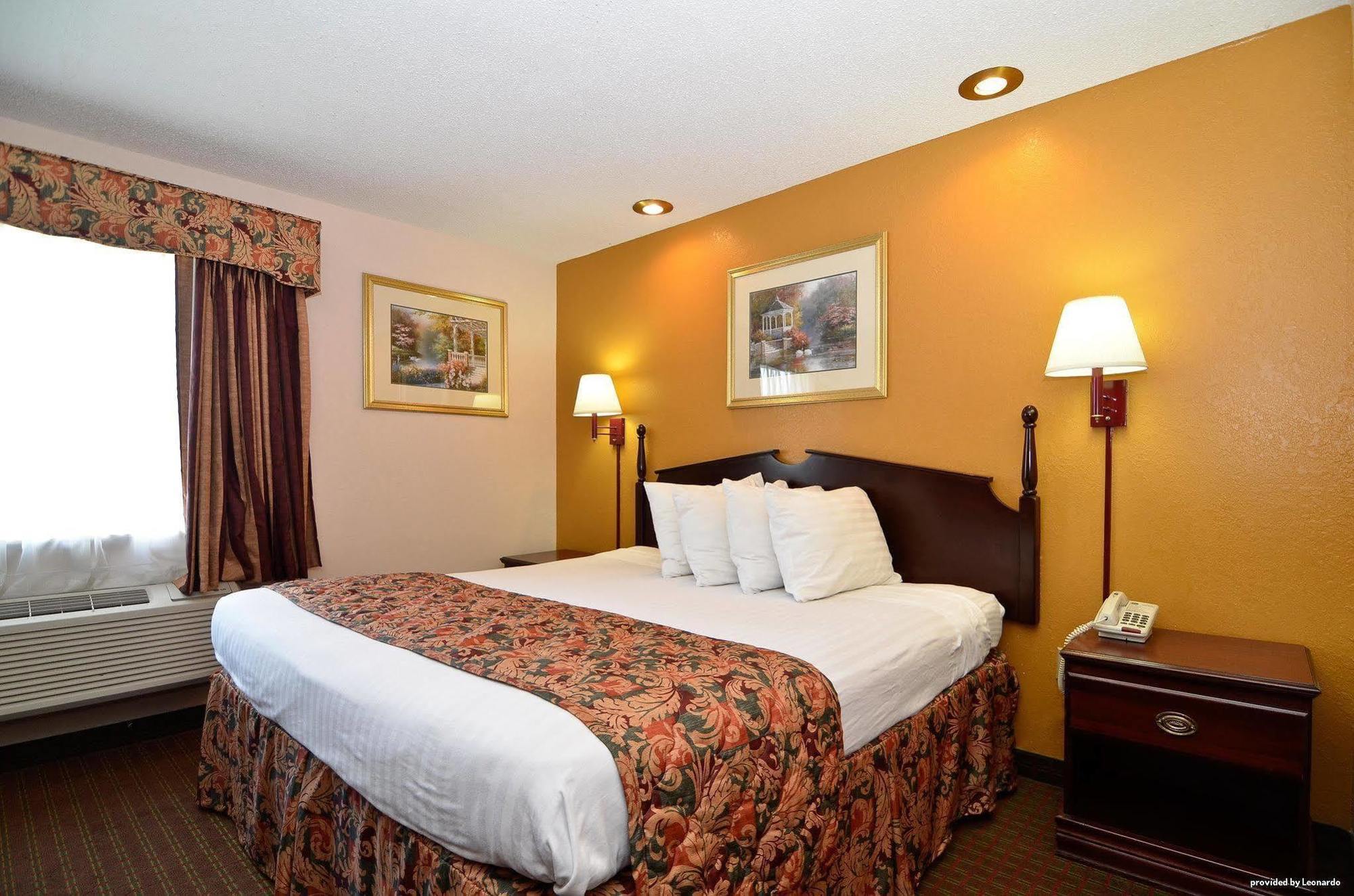 Red Roof Inn & Suites Jackson - 리치랜드 외부 사진